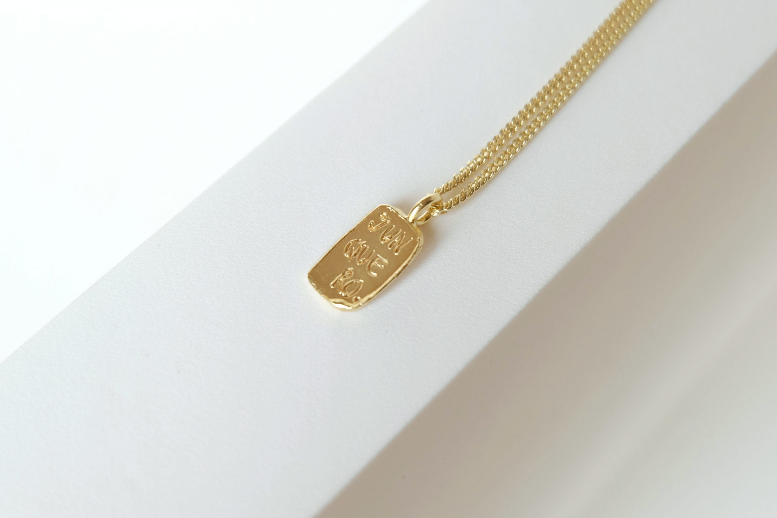 Colgante Jun que ro.